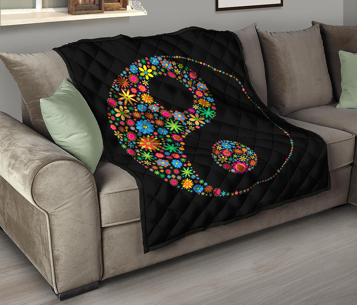 Colorful Flowers Yin Yang Print Quilt