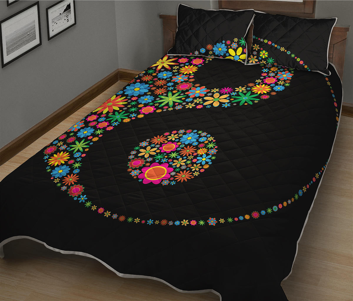 Colorful Flowers Yin Yang Print Quilt Bed Set