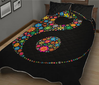 Colorful Flowers Yin Yang Print Quilt Bed Set