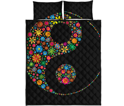 Colorful Flowers Yin Yang Print Quilt Bed Set