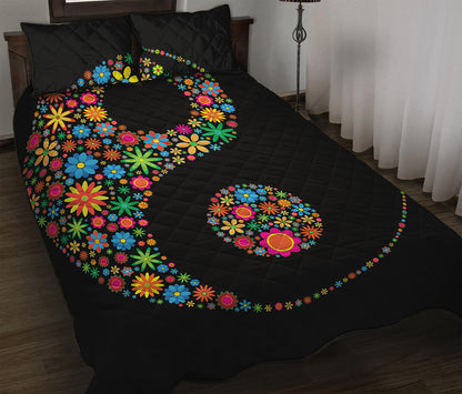 Colorful Flowers Yin Yang Print Quilt Bed Set
