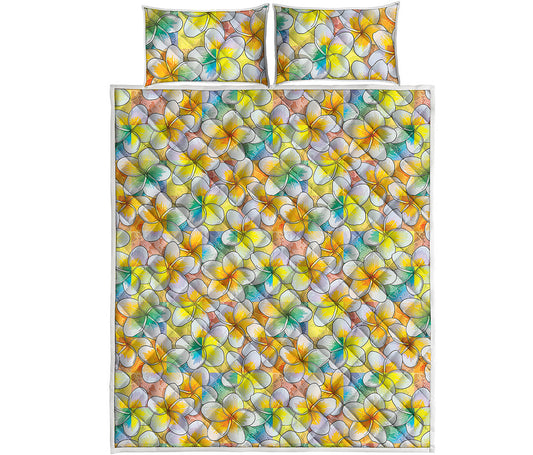 Colorful Frangipani Pattern Print Quilt Bed Set