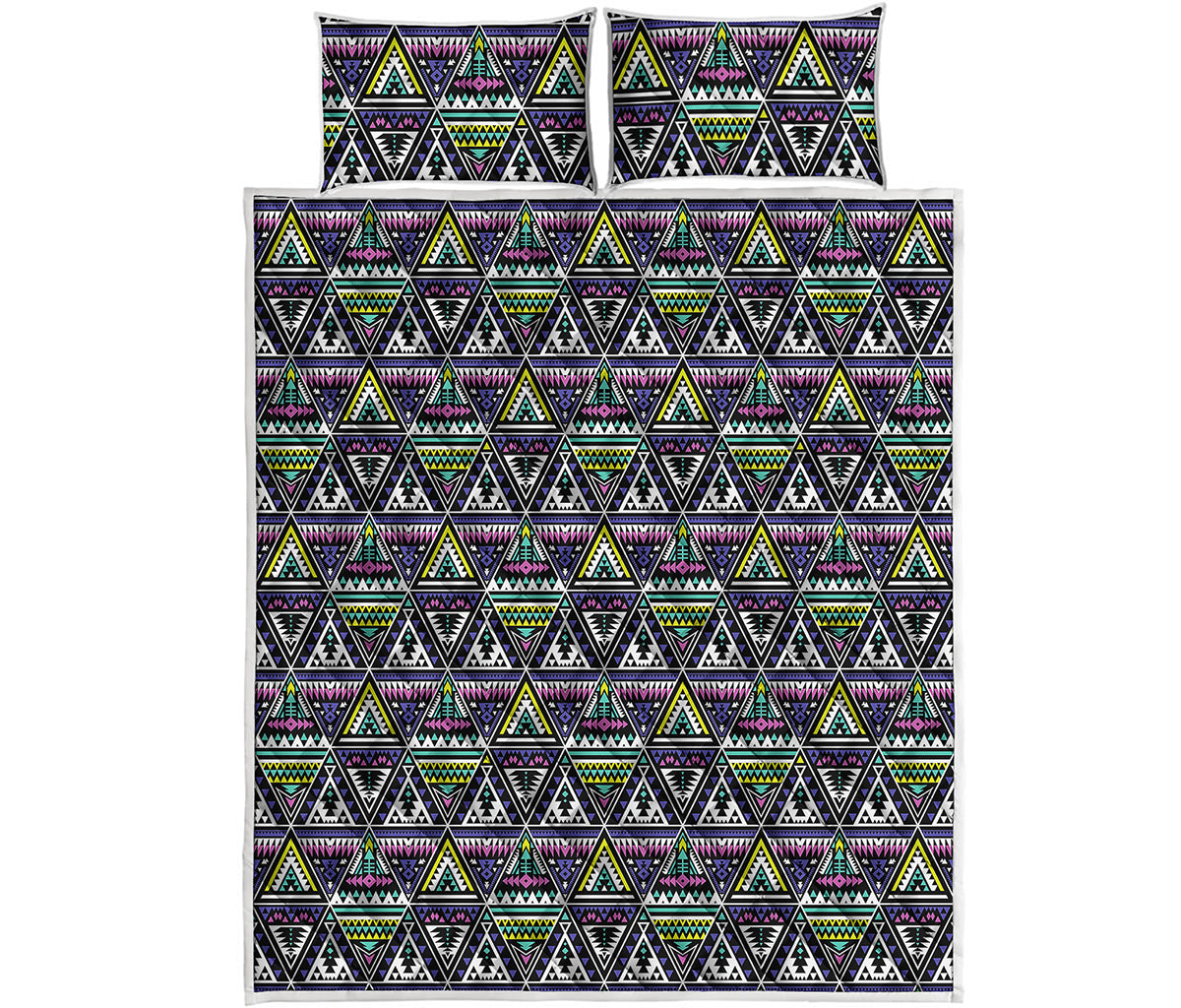 Colorful Geometric Native Navajo Print Quilt Bed Set