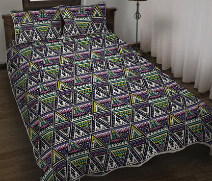 Colorful Geometric Native Navajo Print Quilt Bed Set