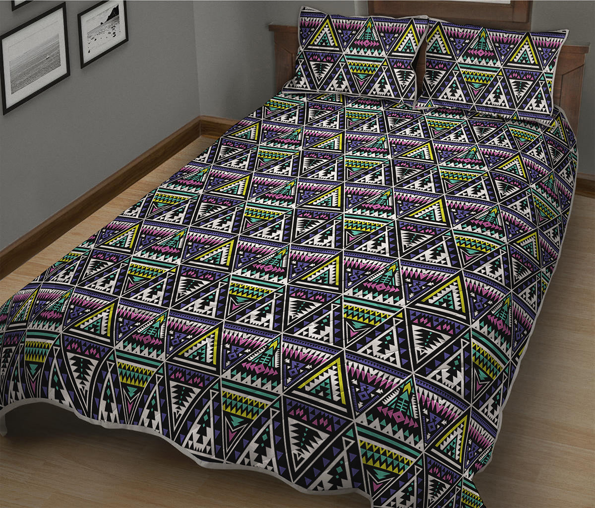 Colorful Geometric Native Navajo Print Quilt Bed Set