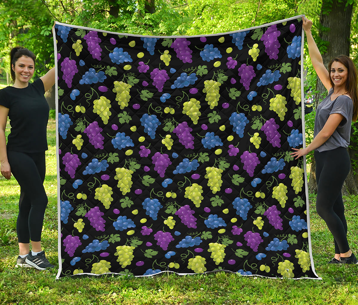 Colorful Grapes Pattern Print Quilt
