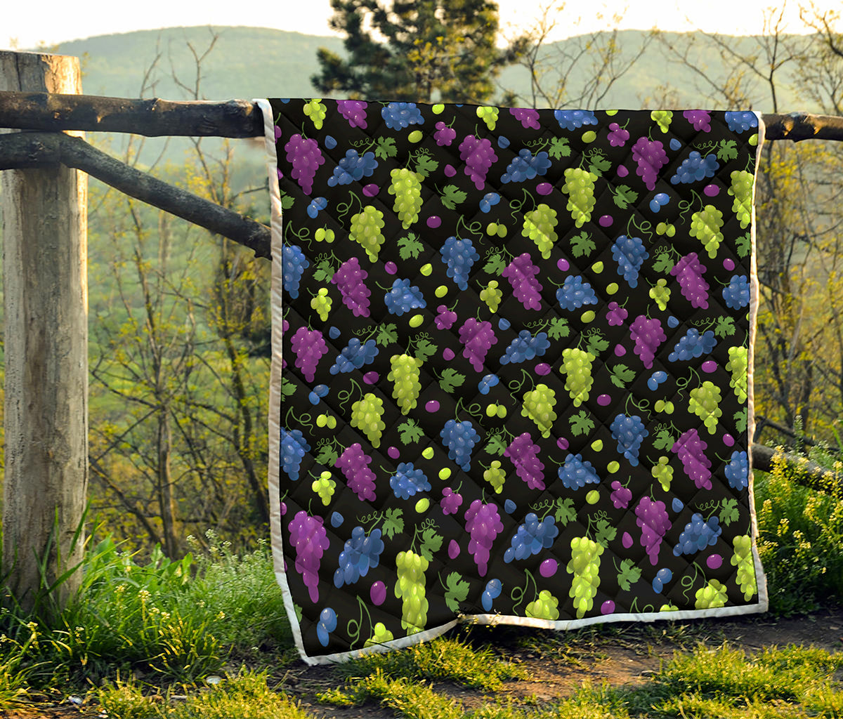 Colorful Grapes Pattern Print Quilt