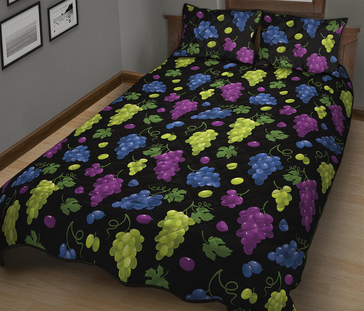 Colorful Grapes Pattern Print Quilt Bed Set