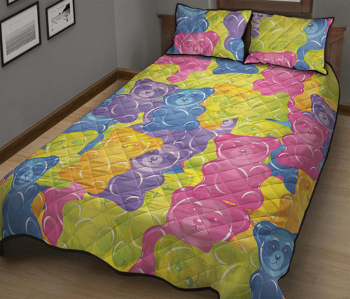 Colorful Gummy Bear Print Quilt Bed Set