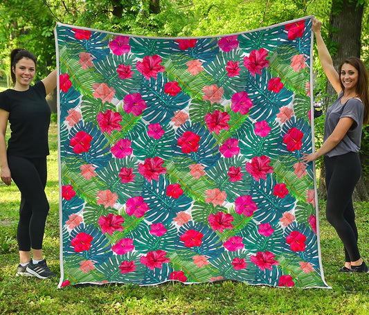 Colorful Hawaii Floral Pattern Print Quilt