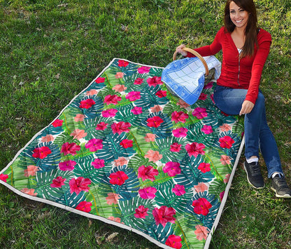 Colorful Hawaii Floral Pattern Print Quilt