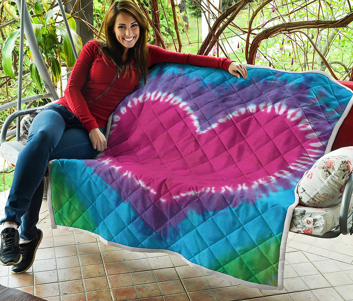 Colorful Heart Tie Dye Print Quilt