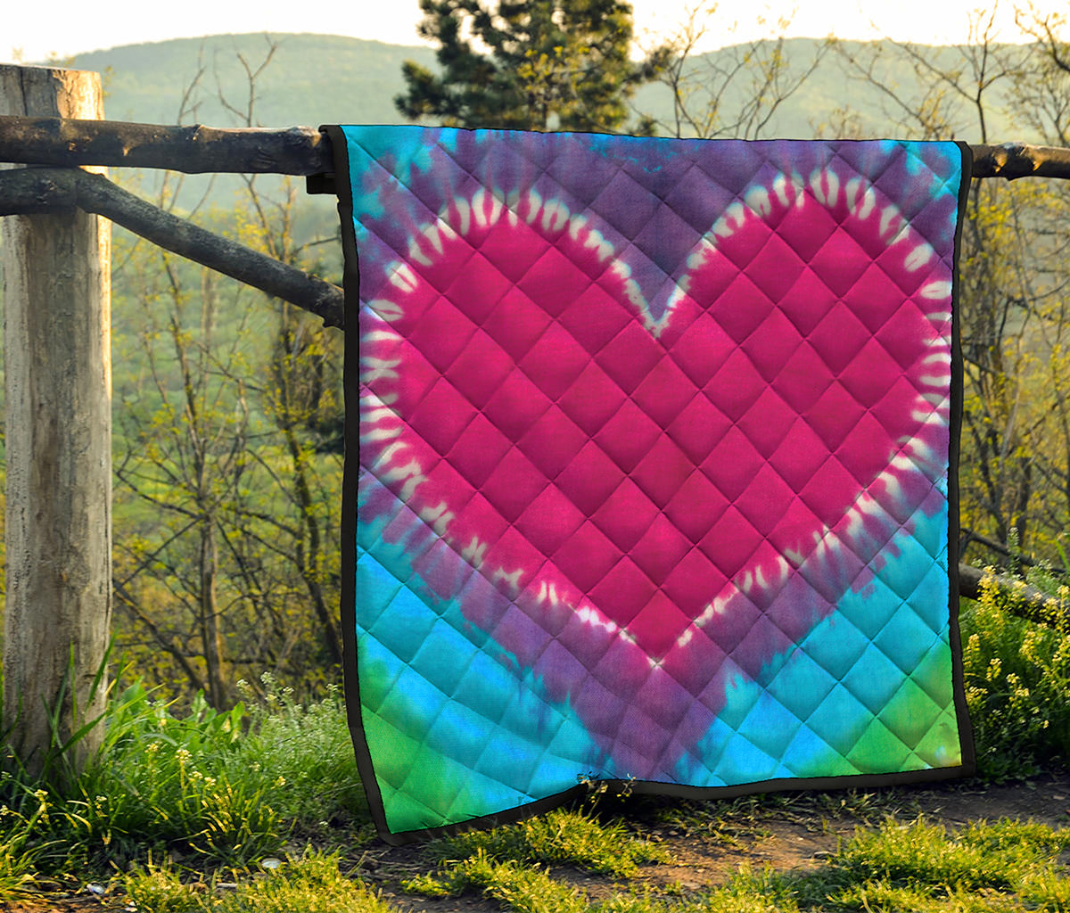 Colorful Heart Tie Dye Print Quilt
