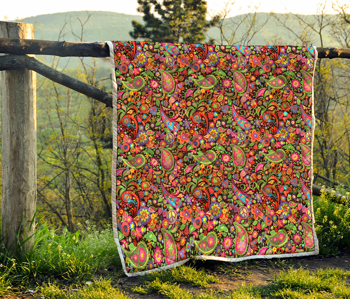 Colorful Hippie Peace Signs Print Quilt