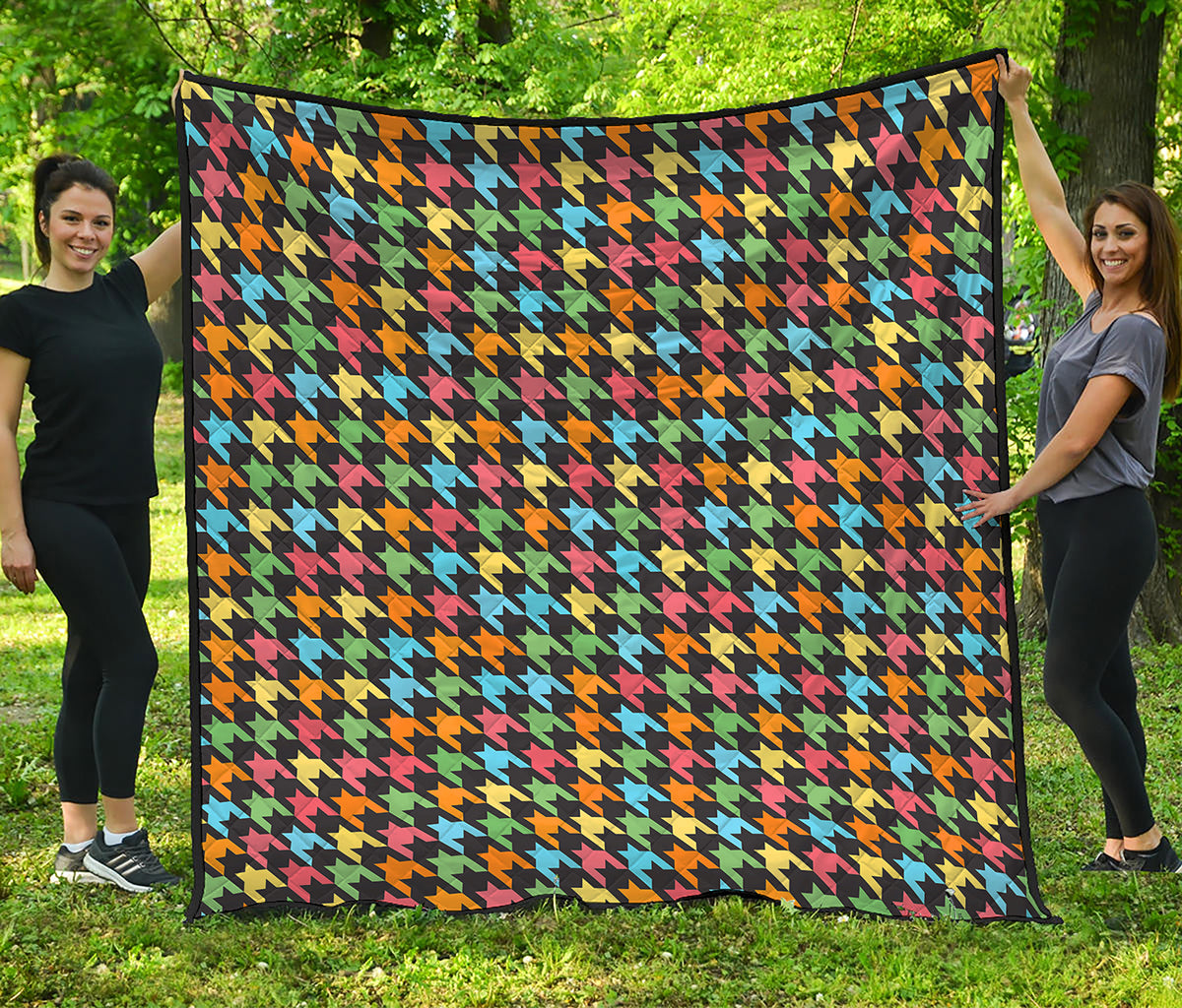 Colorful Houndstooth Print Quilt