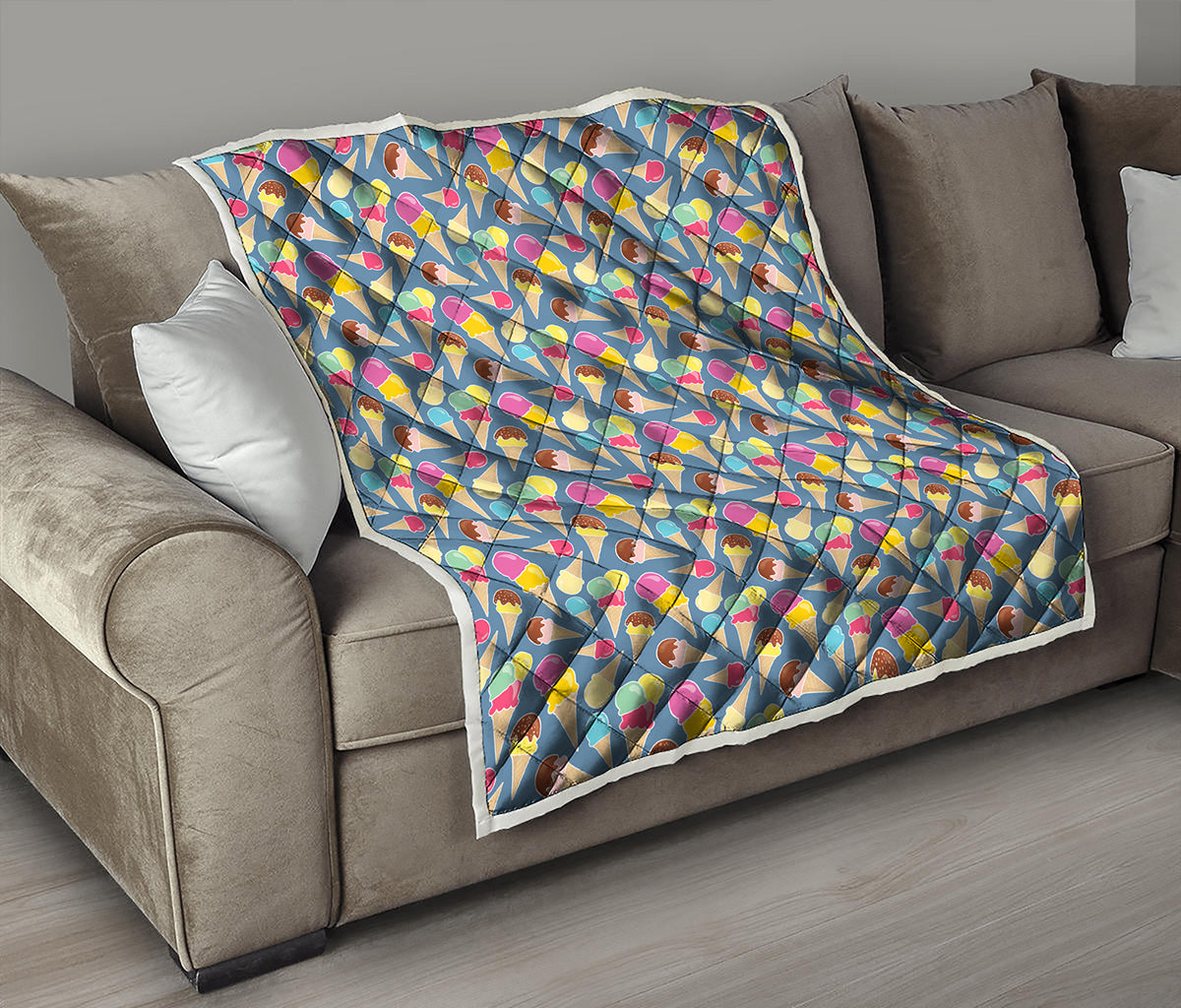 Colorful Ice Cream Pattern Print Quilt