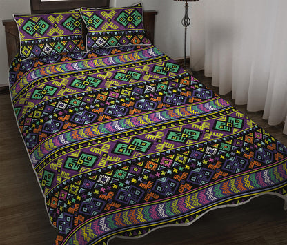 Colorful Native Navajo Tribal Print Quilt Bed Set
