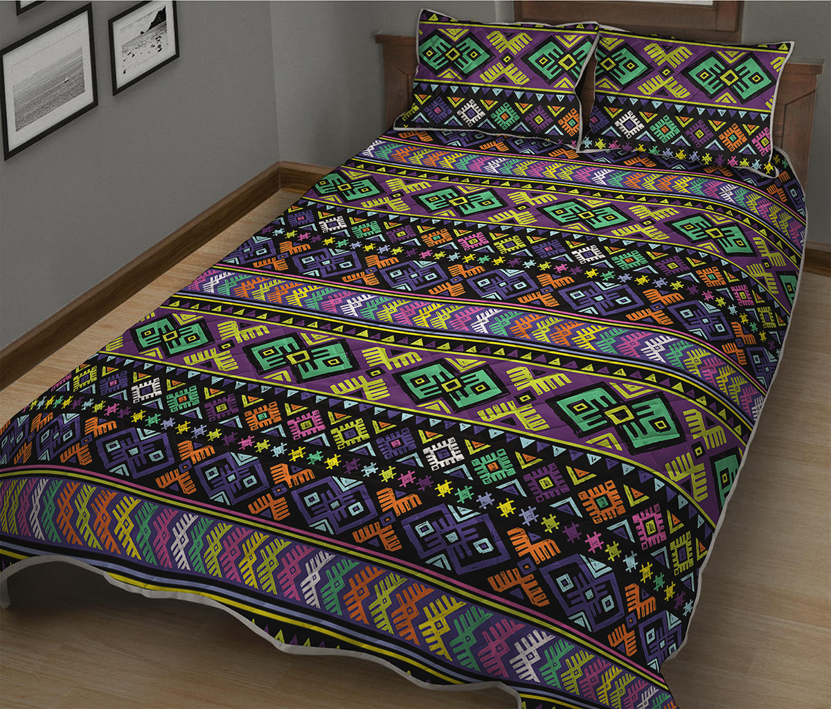 Colorful Native Navajo Tribal Print Quilt Bed Set