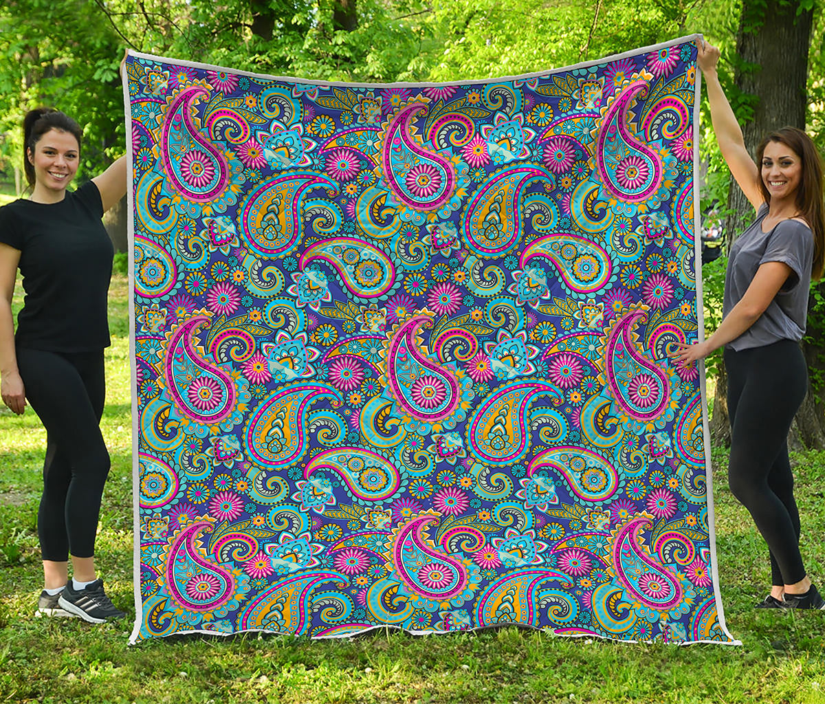 Colorful Paisley Pattern Print Quilt