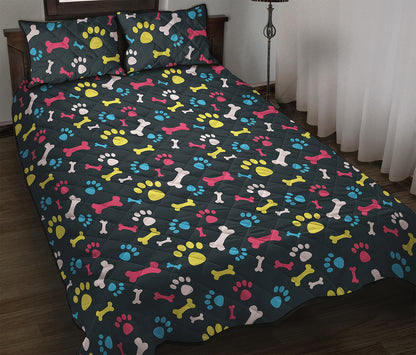 Colorful Paw And Bone Pattern Print Quilt Bed Set