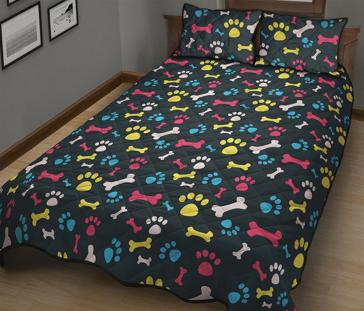 Colorful Paw And Bone Pattern Print Quilt Bed Set