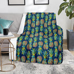 Colorful Pineapple Pattern Print Blanket