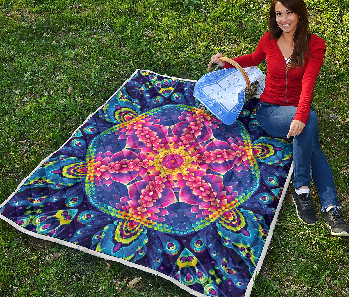 Colorful Psychedelic Kaleidoscope Print Quilt