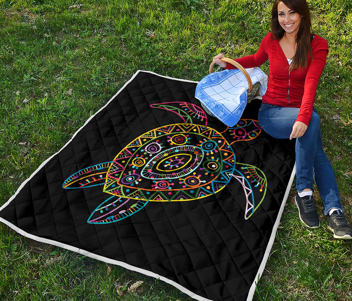 Colorful Sea Turtle Print Quilt