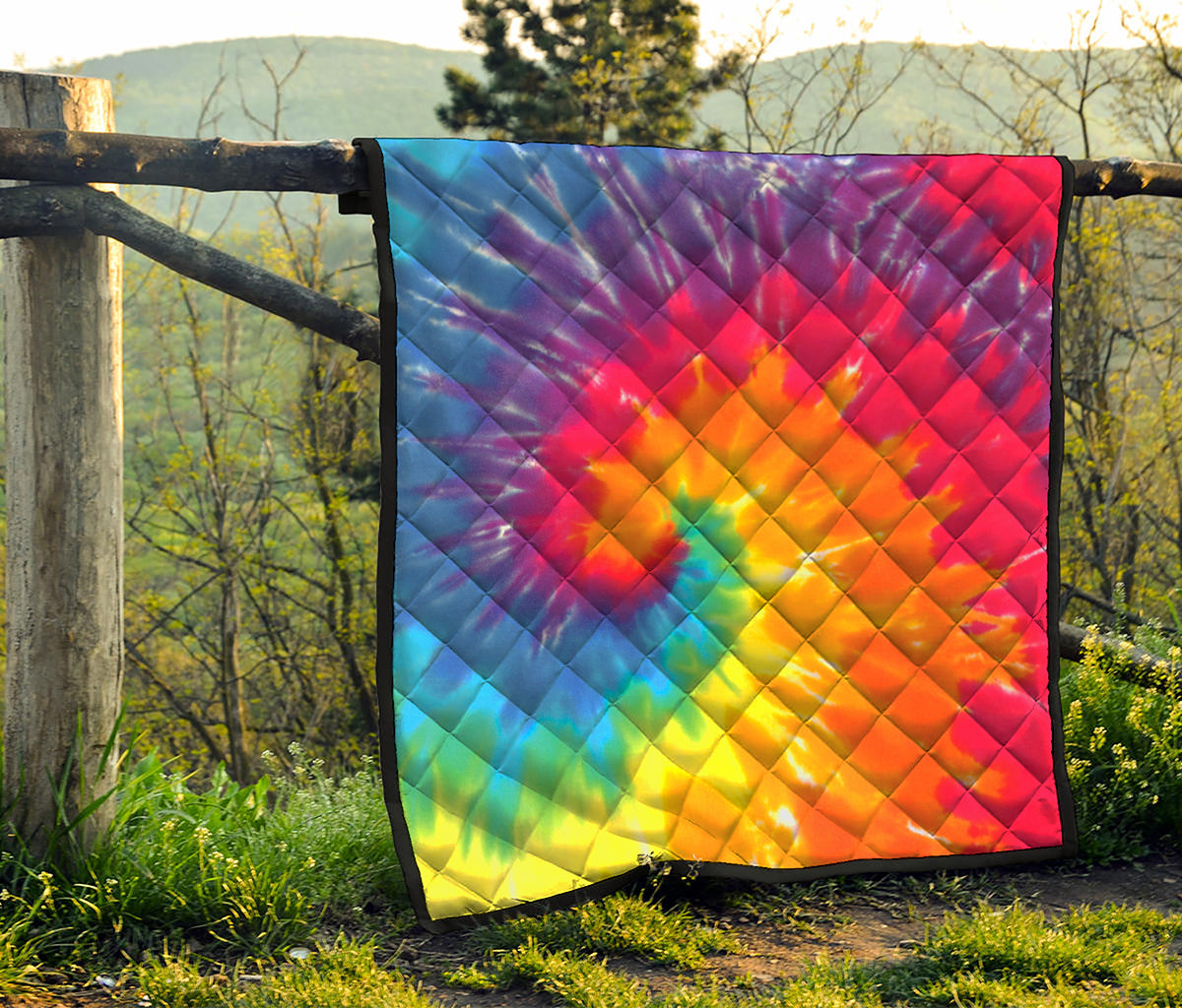 Colorful Spiral Tie Dye Print Quilt