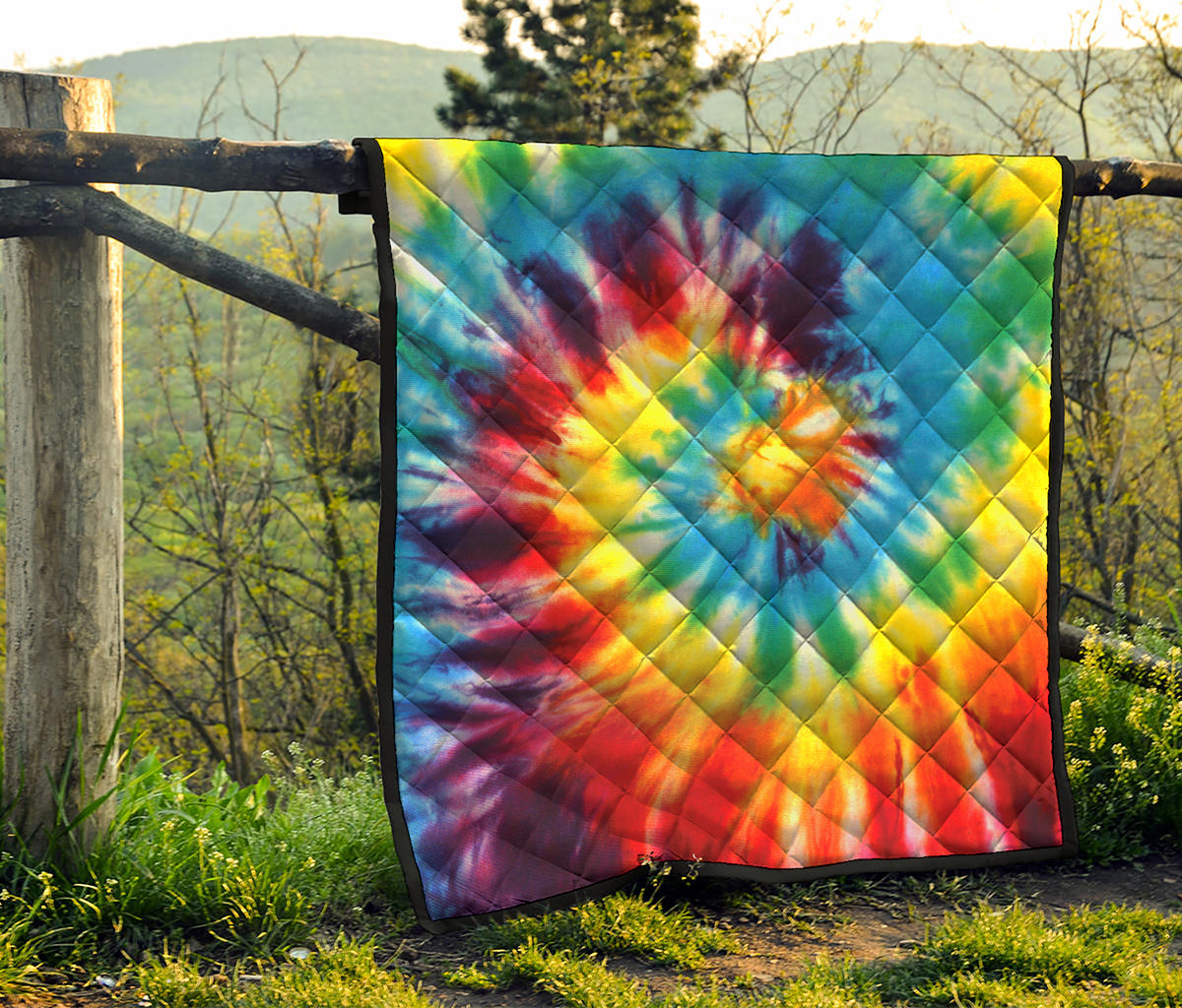 Colorful Tie Dye Print Quilt