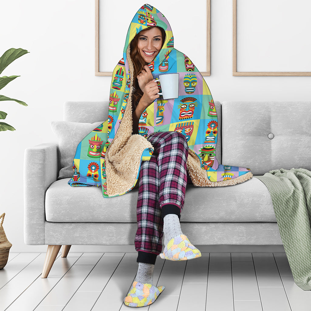 Colorful Tiki Pattern Print Hooded Blanket