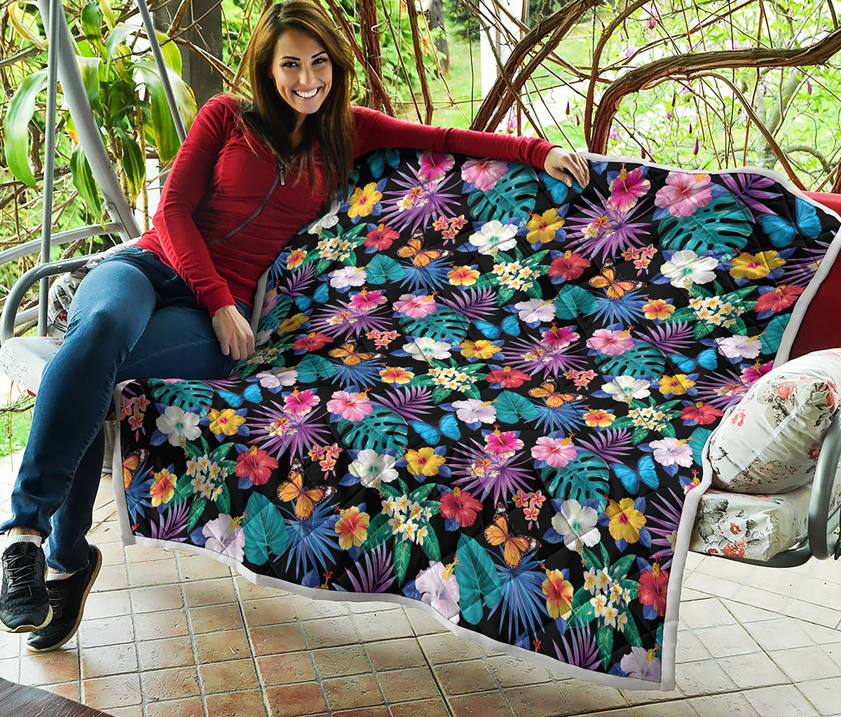 Colorful Tropical Jungle Hawaiian Print Quilt