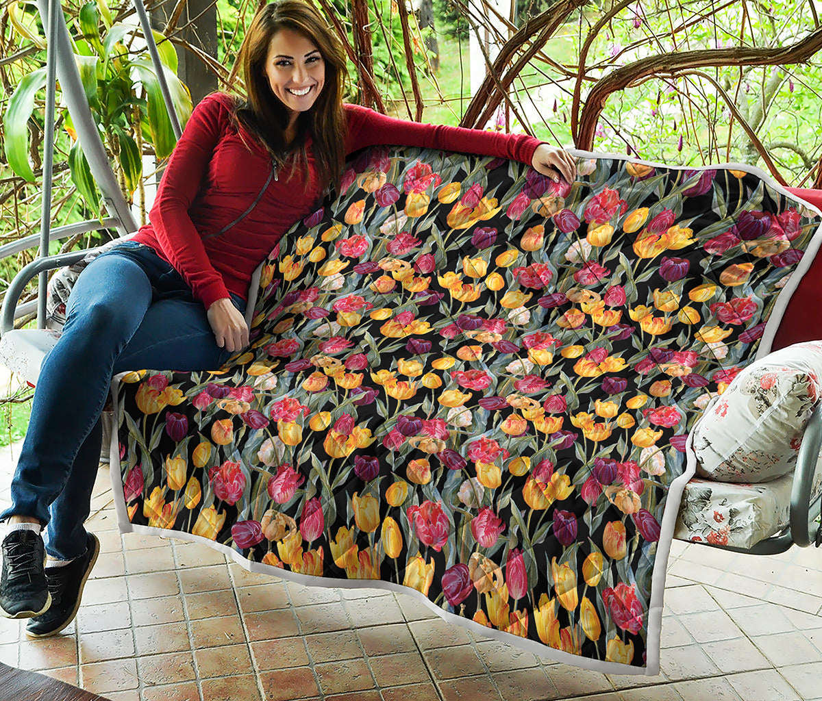 Colorful Watercolor Tulip Pattern Print Quilt