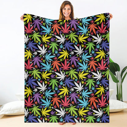 Colorful Weed Leaf Pattern Print Blanket