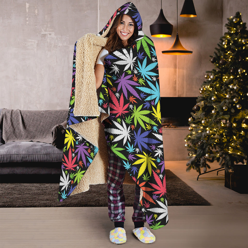 Colorful Weed Leaf Pattern Print Hooded Blanket