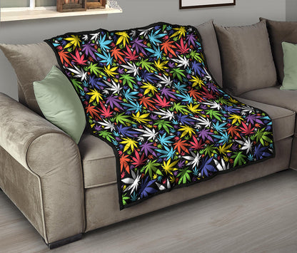 Colorful Weed Leaf Pattern Print Quilt