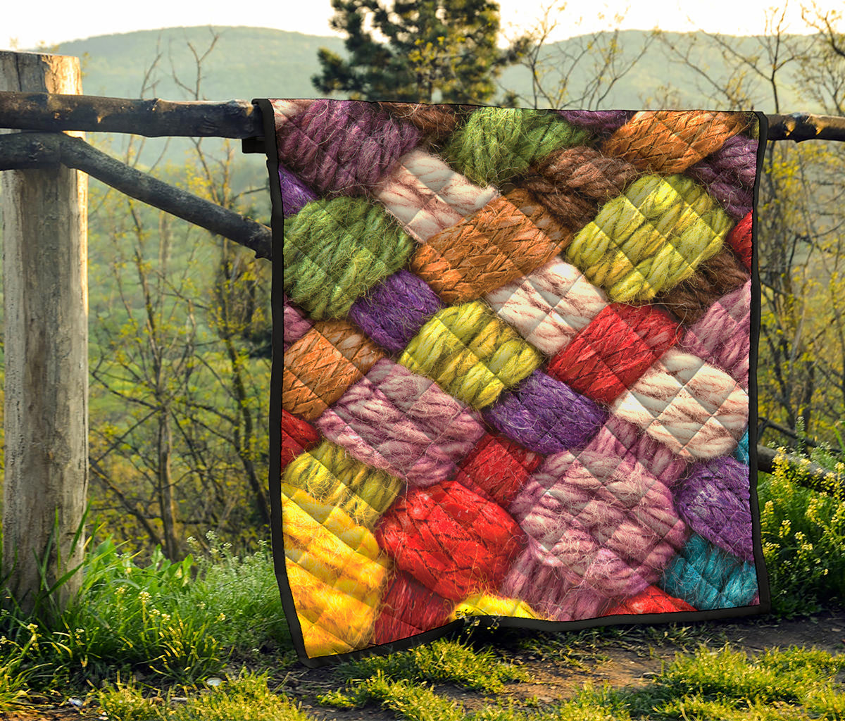 Colorful Wool Yarns Print Quilt