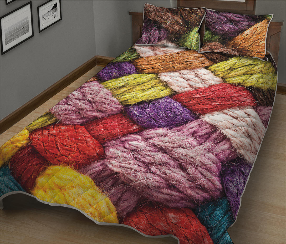 Colorful Wool Yarns Print Quilt Bed Set