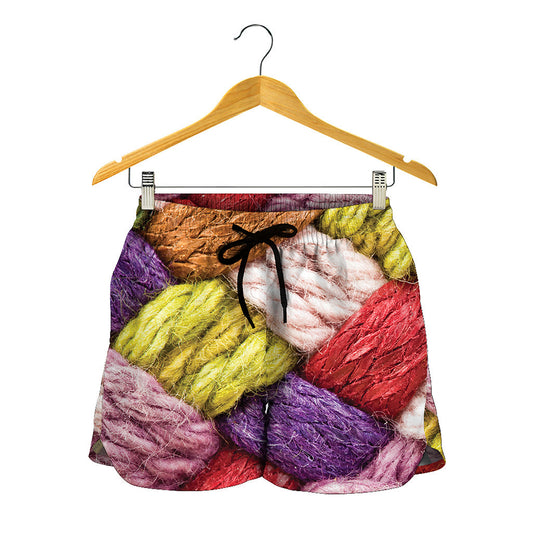 Colorful Wool Yarns Print Women's Shorts