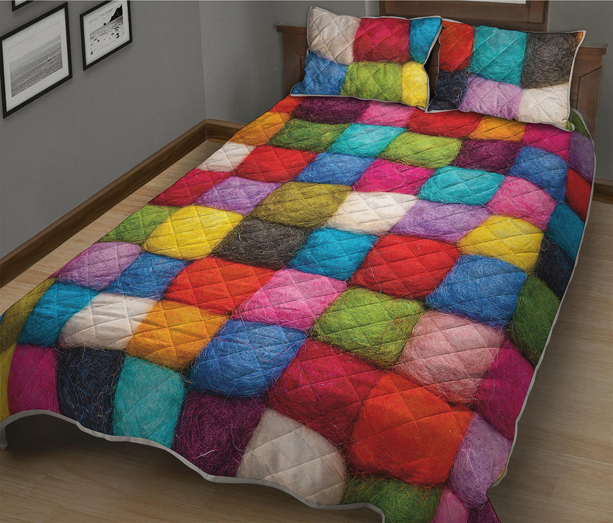 Colorful Yarn Balls Print Quilt Bed Set
