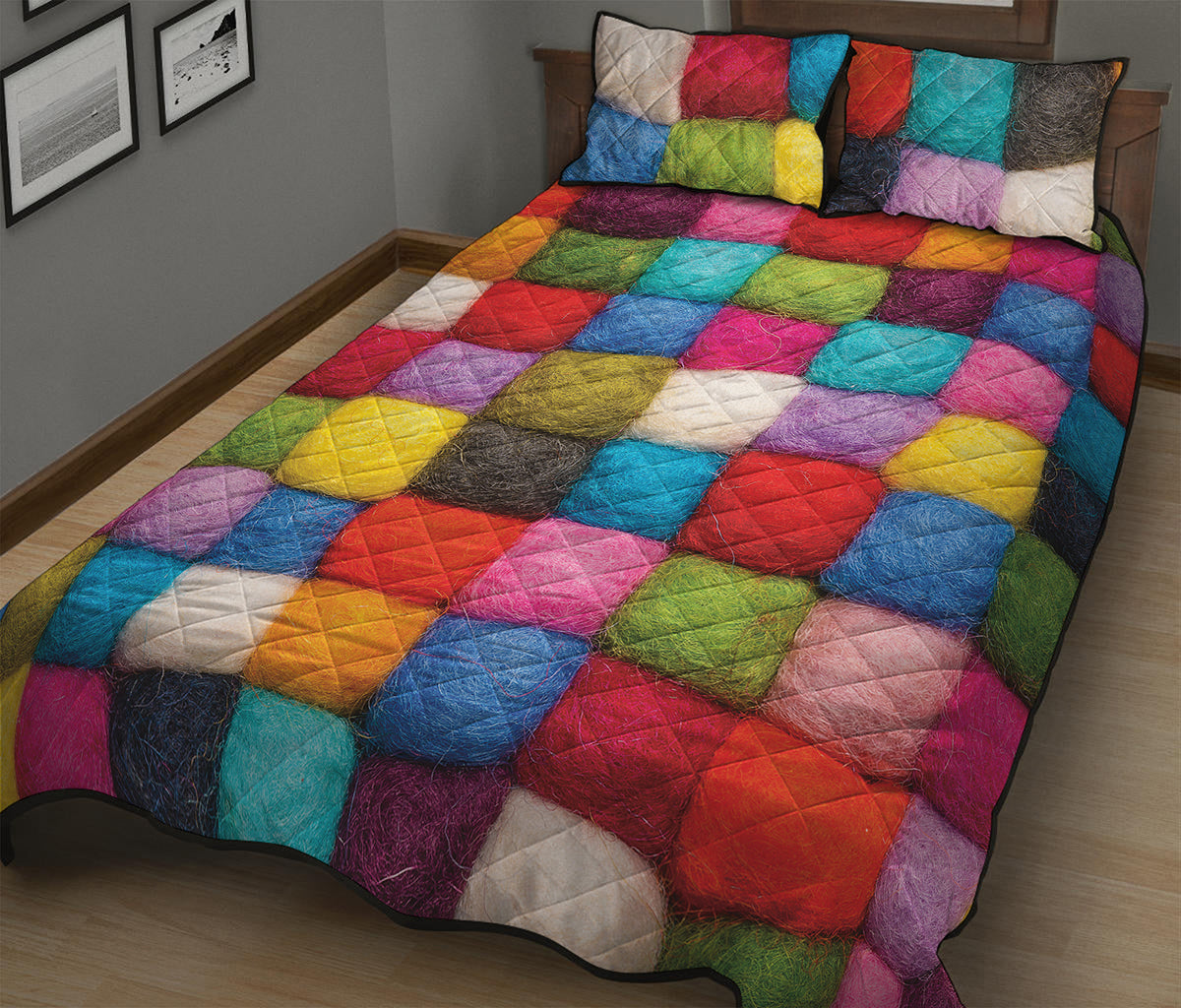 Colorful Yarn Balls Print Quilt Bed Set