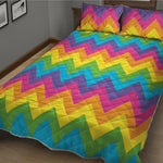 Colorful Zigzag Pattern Print Quilt Bed Set