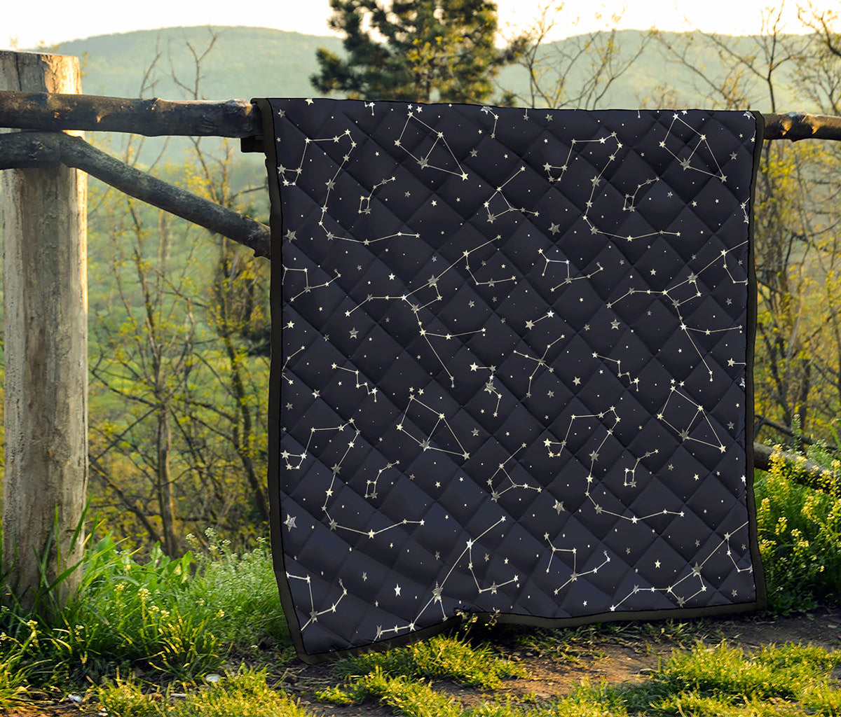 Constellation Stars Pattern Print Quilt