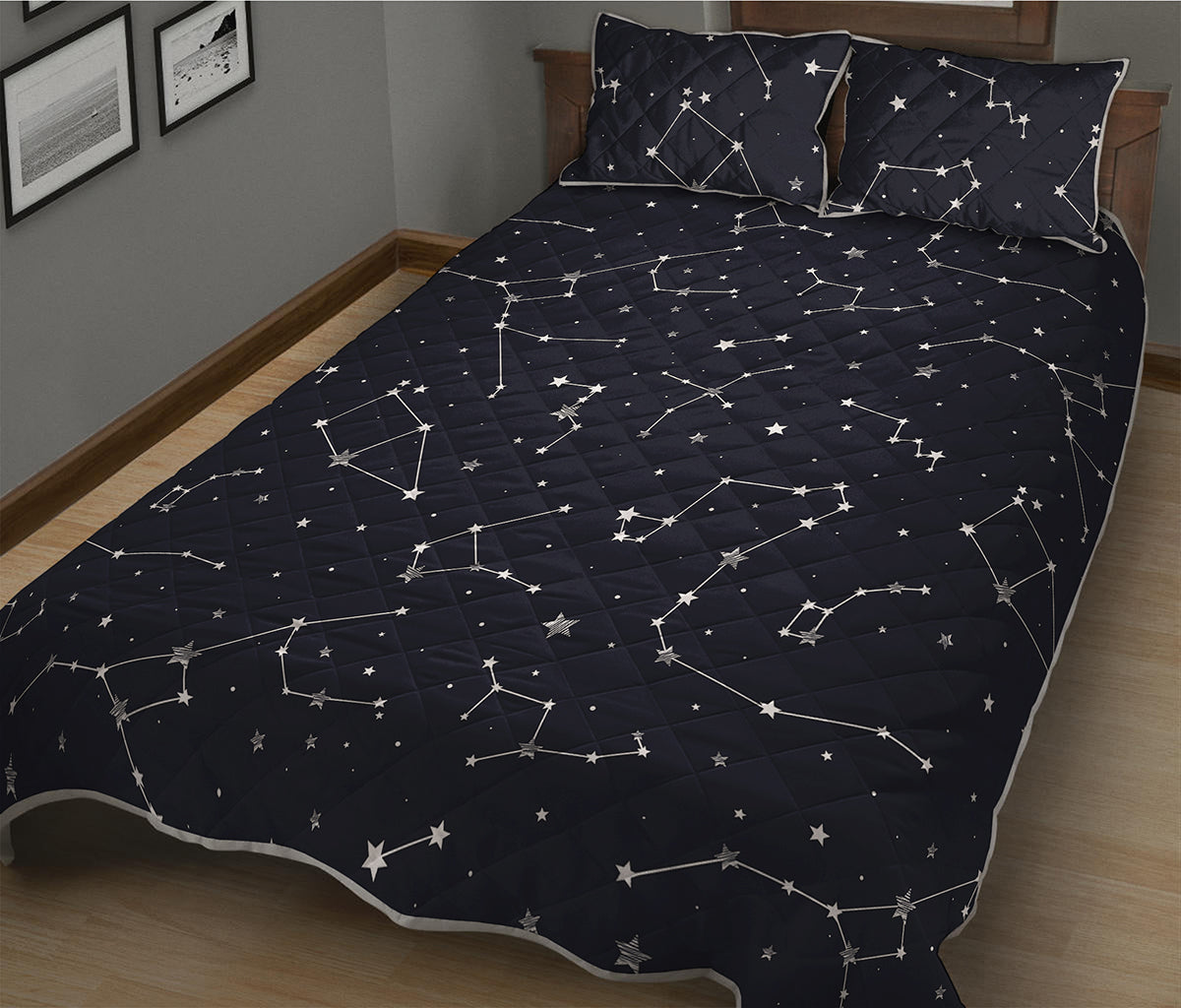 Constellation Stars Pattern Print Quilt Bed Set