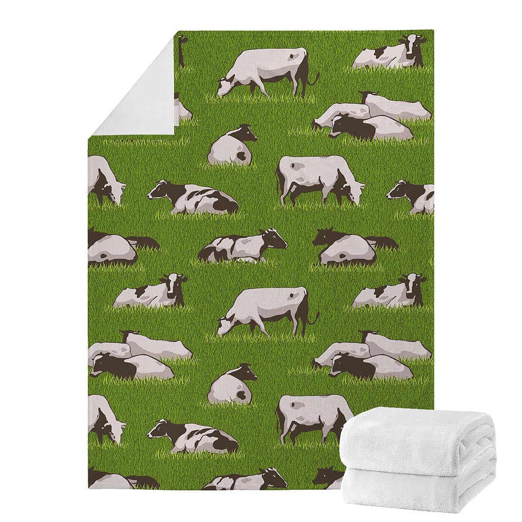 Cow On Green Grass Pattern Print Blanket