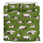 Cow On Green Grass Pattern Print Duvet Cover Bedding Set