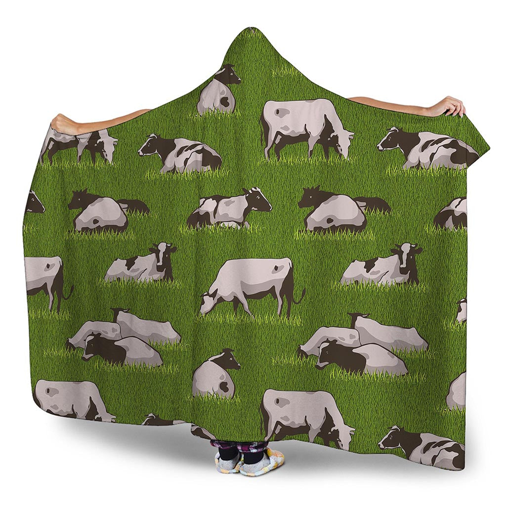 Cow On Green Grass Pattern Print Hooded Blanket