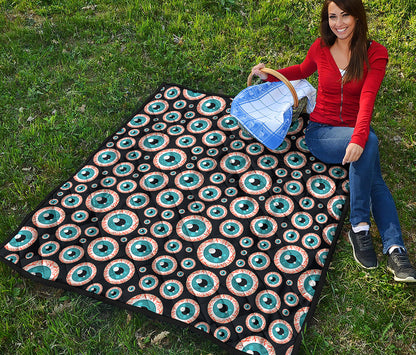 Creepy Eyeball Pattern Print Quilt