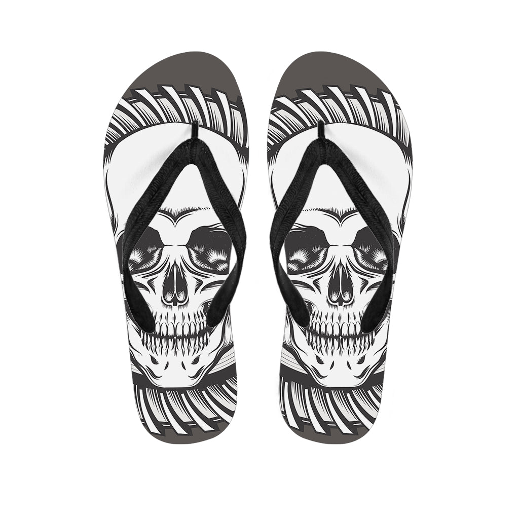 Cross Piston Mechanic Skull Print Flip Flops