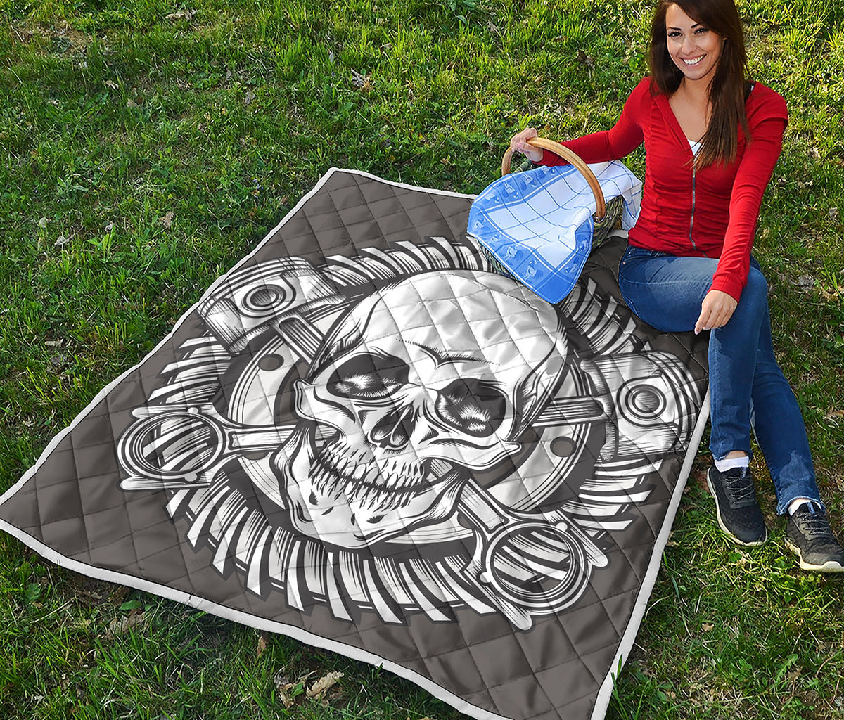 Cross Piston Mechanic Skull Print Quilt